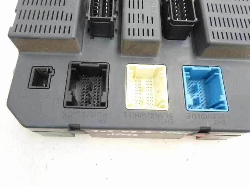 CAJA RELES FUSIBLES PEUGEOT 308 2008 1.6 16V HDI (90 CV)