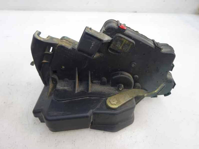 CERRADURA PUERTA TRASERA IZQUIERDA BMW SERIE 3 BERLINA 1998 2.8 24V (193 CV)