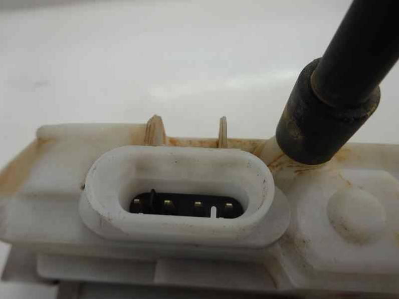 CERRADURA PUERTA DELANTERA DERECHA RENAULT MEGANE II BERLINA 5P 2006 1.4 16V (98 CV)