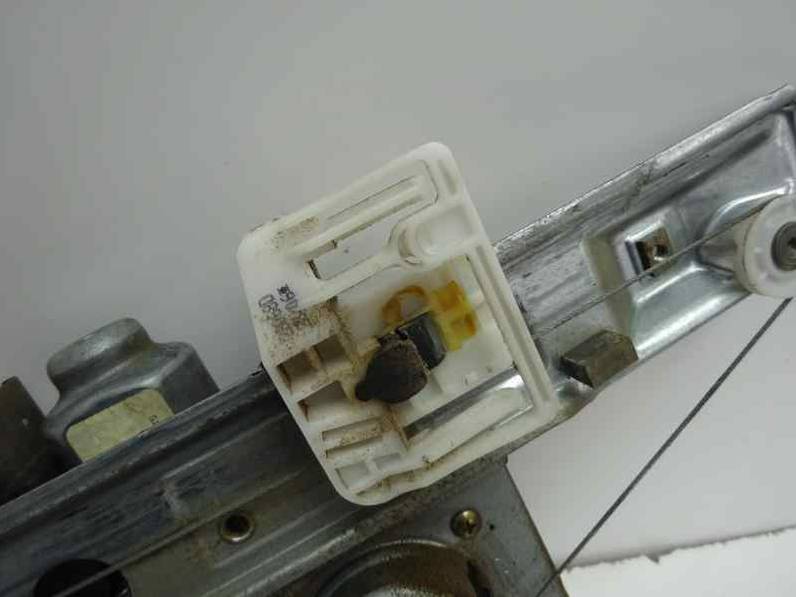 ELEVALUNAS TRASERO DERECHO RENAULT MEGANE II BERLINA 5P 2006 1.4 16V (98 CV)