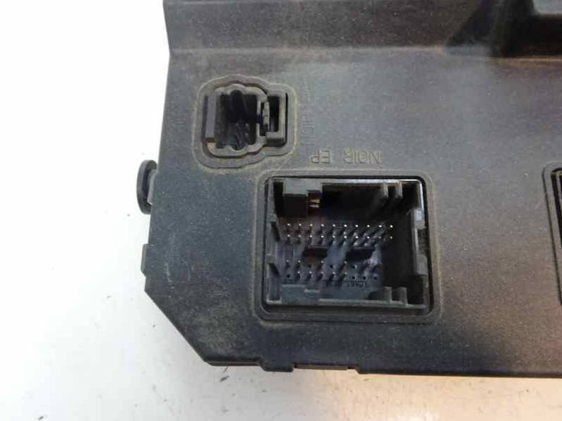 CAJA RELES FUSIBLES CITROEN C2 2005 1.4 HDI (68 CV)