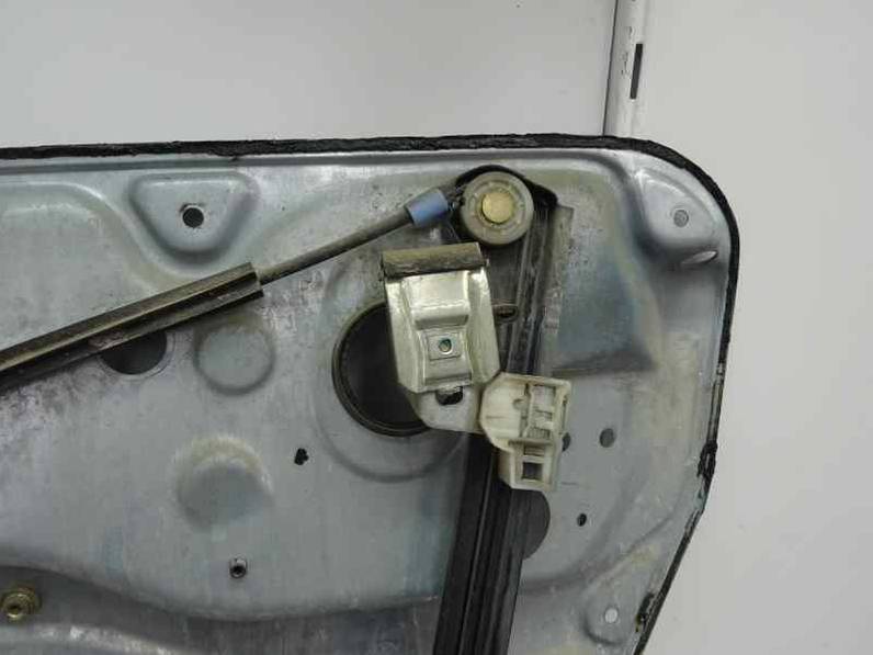 ELEVALUNAS DELANTERO IZQUIERDO VOLKSWAGEN PASSAT BERLINA 2000 1.9 TDI (116 CV)