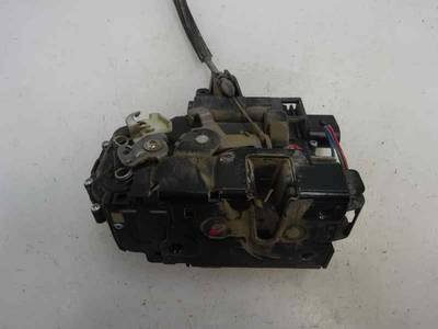 CERRADURA PUERTA DELANTERA IZQUIERDA VOLKSWAGEN PASSAT BERLINA 2000 1.9 TDI (116 CV)