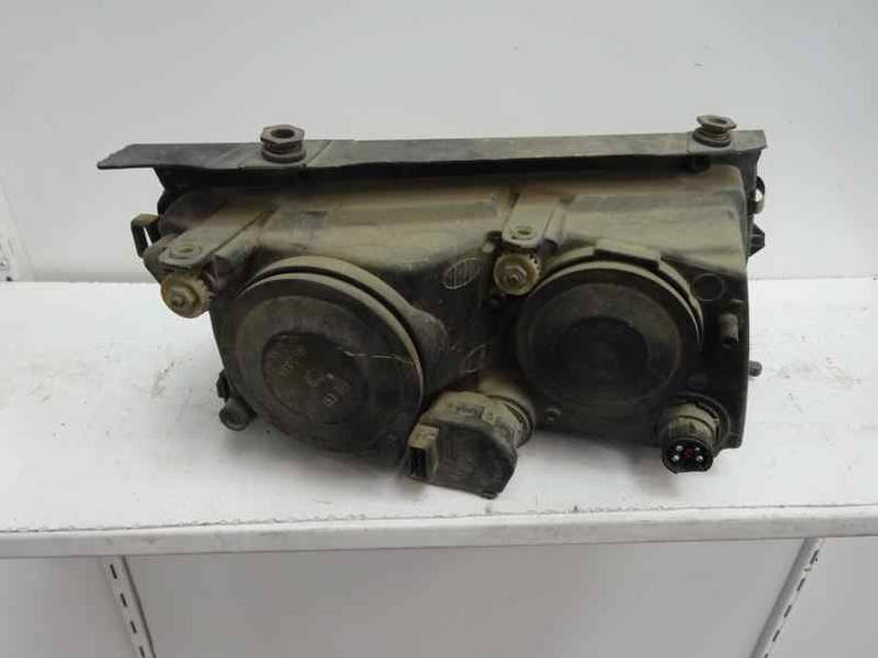 FARO IZQUIERDO VOLKSWAGEN PASSAT BERLINA 2000 1.9 TDI (116 CV)