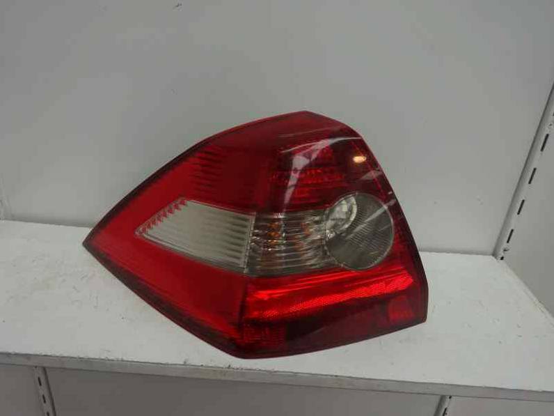 PILOTO TRASERO IZQUIERDO RENAULT MEGANE II CLASSIC BERLINA 2004 1.5 DCI D (101 CV)