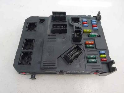 CAJA RELES FUSIBLES CITROEN XSARA PICASSO 2008 1.6 16V HDI (90 CV)