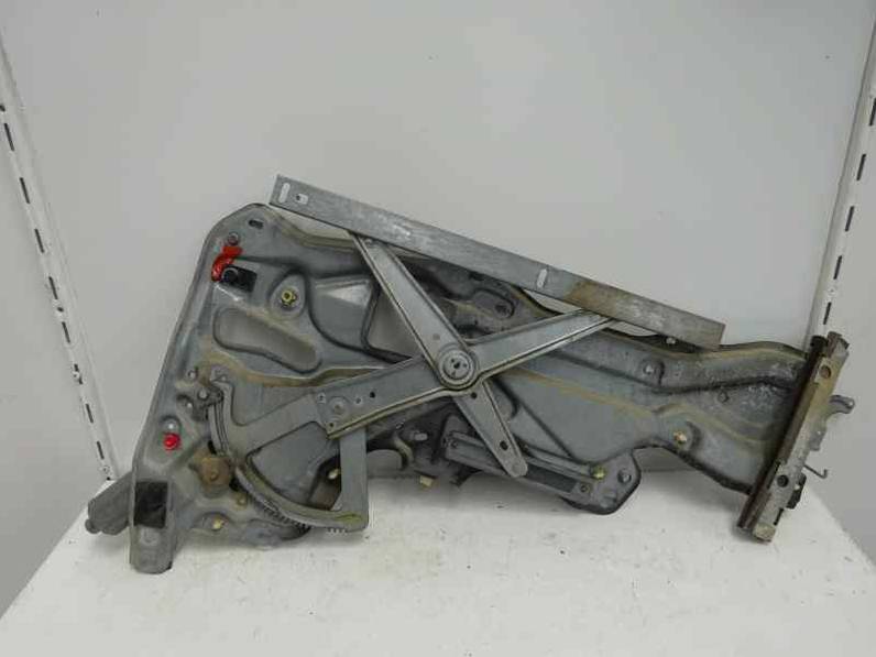 ELEVALUNAS TRASERO IZQUIERDO RENAULT LAGUNA 1999 1.8 (120 CV)