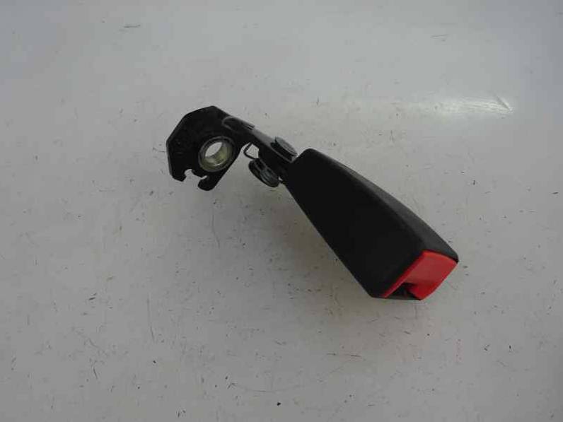 CINTURON SEGURIDAD TRASERO IZQUIERDO FORD FIESTA 2016 1.25 16V (82 CV)