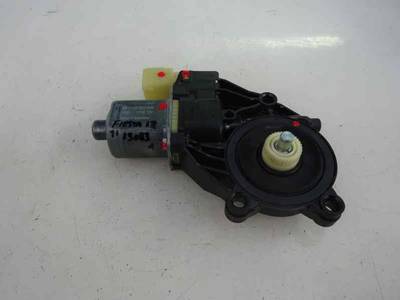 MOTOR ELEVALUNAS TRASERO IZQUIERDO FORD FIESTA 2016 1.25 16V (82 CV)