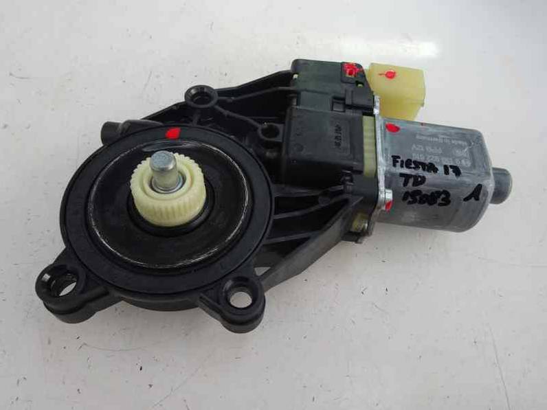 MOTOR ELEVALUNAS TRASERO DERECHO FORD FIESTA 2016 1.25 16V (82 CV)