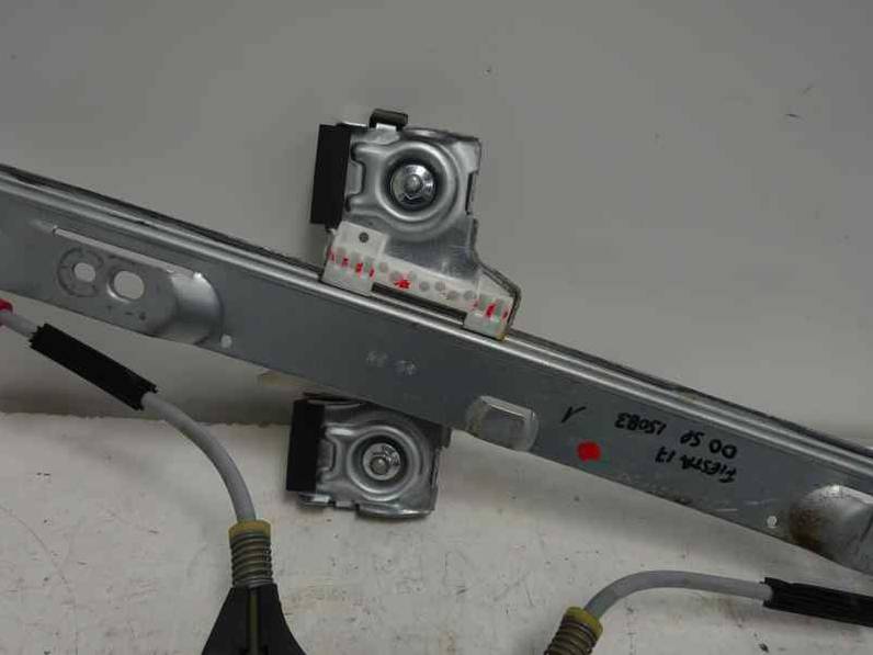 ELEVALUNAS DELANTERO DERECHO FORD FIESTA 2016 1.25 16V (82 CV)