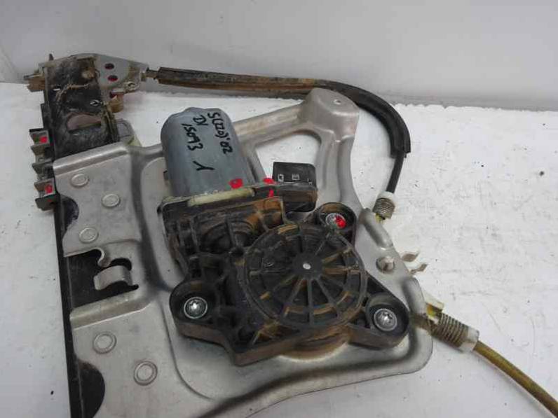 ELEVALUNAS DELANTERO IZQUIERDO MERCEDES CLASE S BERLINA 2002 3.2 CDI (197 CV)