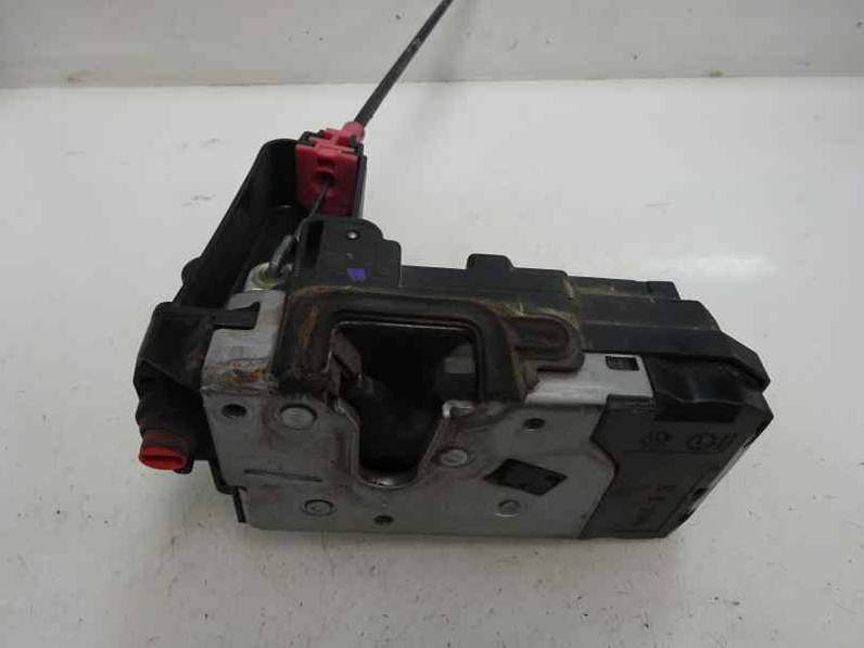 CERRADURA PUERTA TRASERA DERECHA OPEL ZAFIRA B 2007 1.9 CDTI (120 CV)