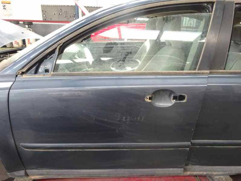 PUERTA DELANTERA IZQUIERDA VOLVO S40 BERLINA 2005 2.0 D (136 CV)