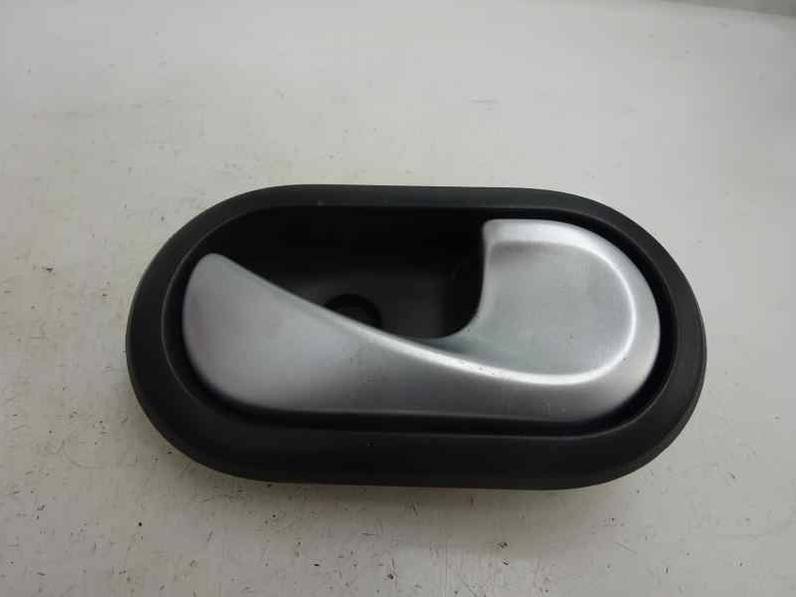 MANETA INTERIOR DELANTERA DERECHA DACIA DUSTER 2013 1.5 DCI D FAP (107 CV)