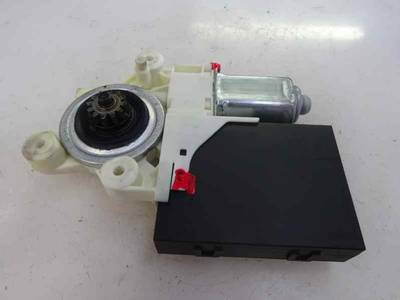MOTOR ELEVALUNAS DELANTERO IZQUIERDO VOLVO S40 BERLINA 2005 2.0 D (136 CV)