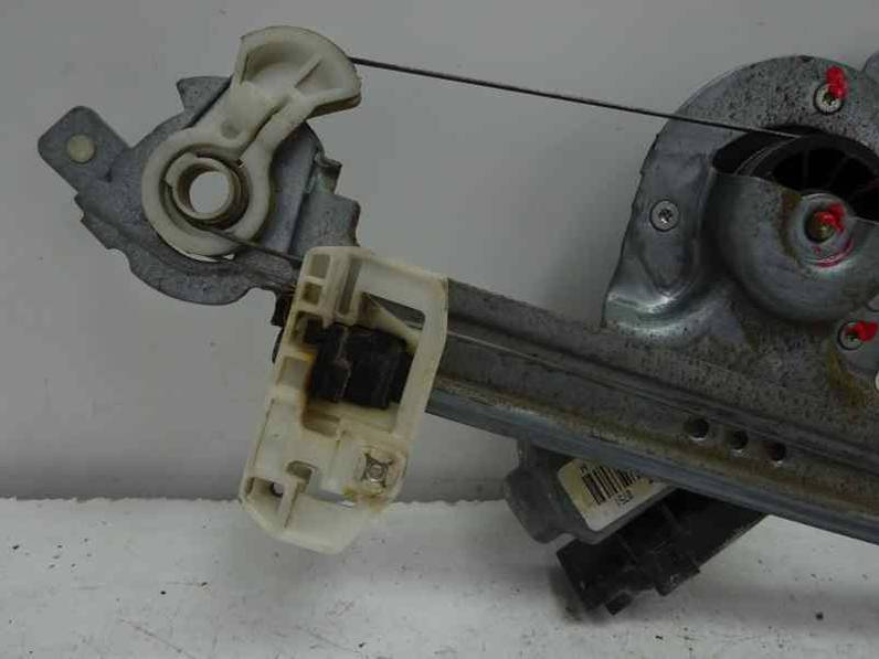 ELEVALUNAS TRASERO IZQUIERDO RENAULT SCENIC II 2005 1.9 DCI D (120 CV)