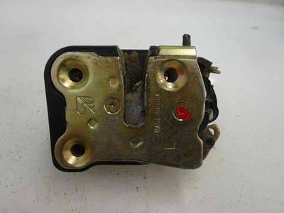 CERRADURA PUERTA TRASERA IZQUIERDA CHRYSLER PT CRUISER 2002 1.6 16V (116 CV)