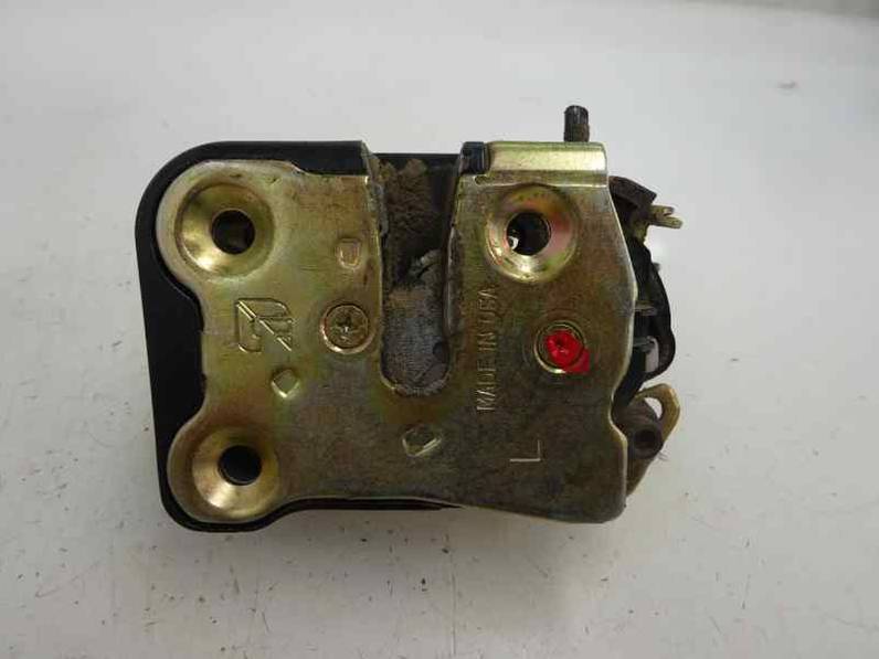 CERRADURA PUERTA TRASERA IZQUIERDA CHRYSLER PT CRUISER 2002 1.6 16V (116 CV)