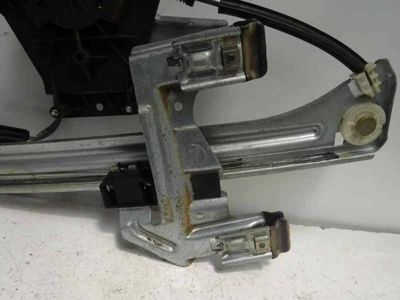 ELEVALUNAS TRASERO IZQUIERDO CHRYSLER PT CRUISER 2002 1.6 16V (116 CV)