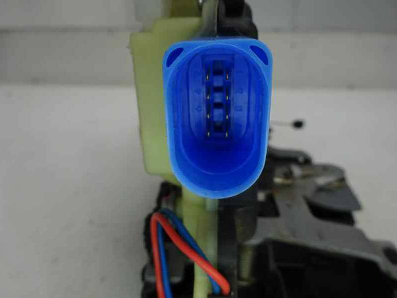 CERRADURA PUERTA DELANTERA DERECHA VOLKSWAGEN POLO 2009 1.4 TDI (69 CV)