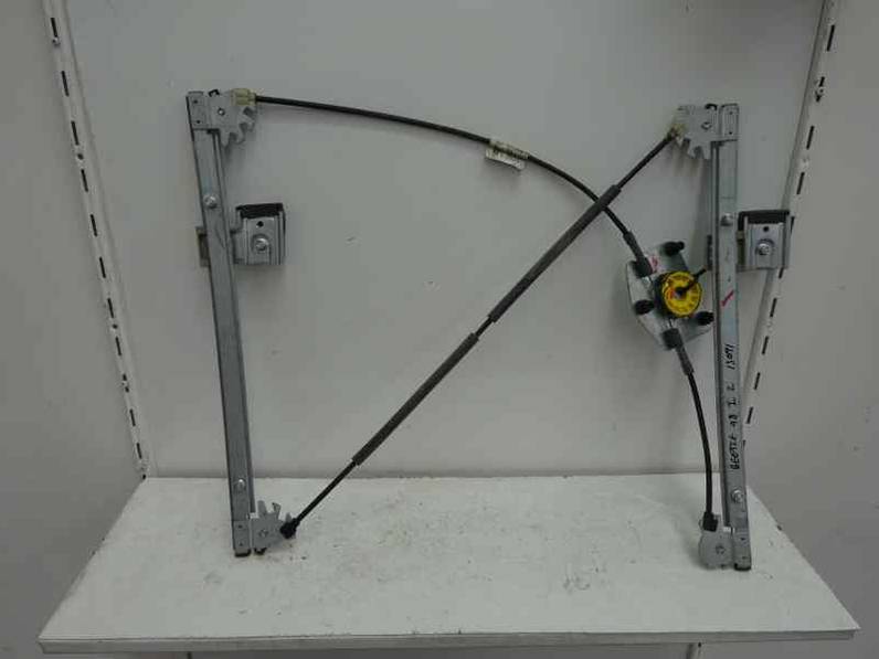 ELEVALUNAS DELANTERO IZQUIERDO VOLKSWAGEN NEW BEETLE 1998 1.9 TDI (90 CV)