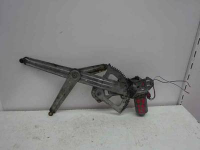 ELEVALUNAS DELANTERO IZQUIERDO PEUGEOT 205 BERLINA 1998