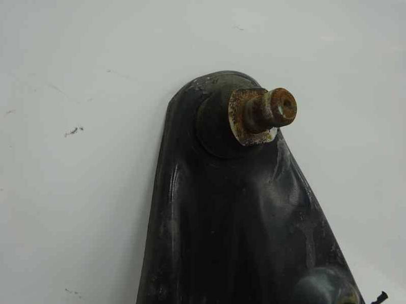 BRAZO SUSPENSION INFERIOR DELANTERO DERECHO DACIA SANDERO 2009 1.5 DCI D (86 CV)