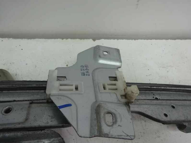 ELEVALUNAS DELANTERO IZQUIERDO DACIA SANDERO 2009 1.5 DCI D (86 CV)