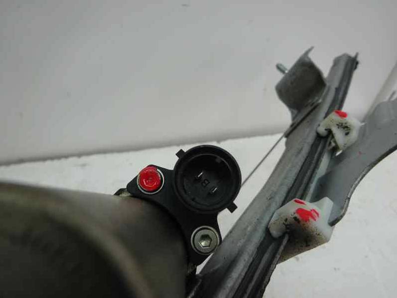 ELEVALUNAS DELANTERO IZQUIERDO DACIA SANDERO 2009 1.5 DCI D (86 CV)