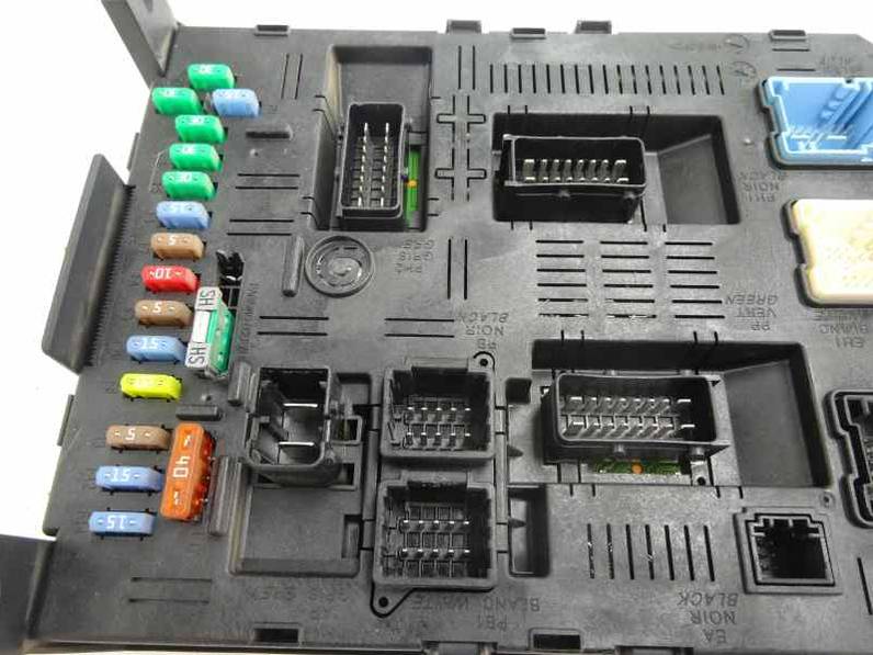 CAJA RELES FUSIBLES CITROEN C4 COUPE 2006 1.6 16V HDI FAP (109 CV)