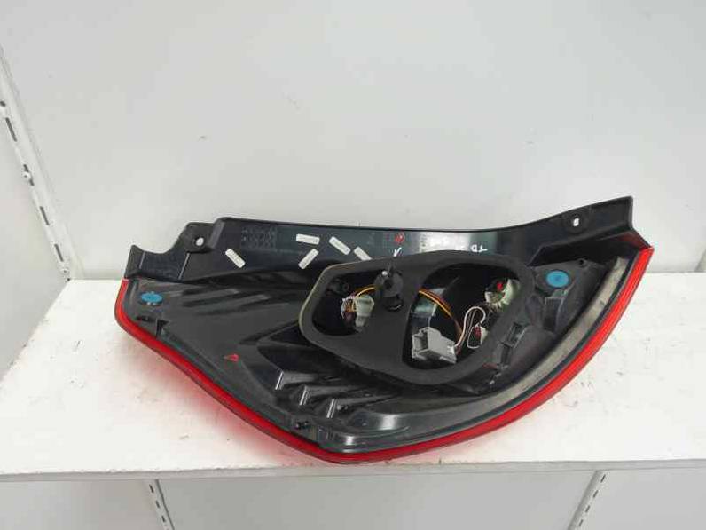 PILOTO TRASERO DERECHO FORD FIESTA 2013 1.5 TDCI (75 CV)