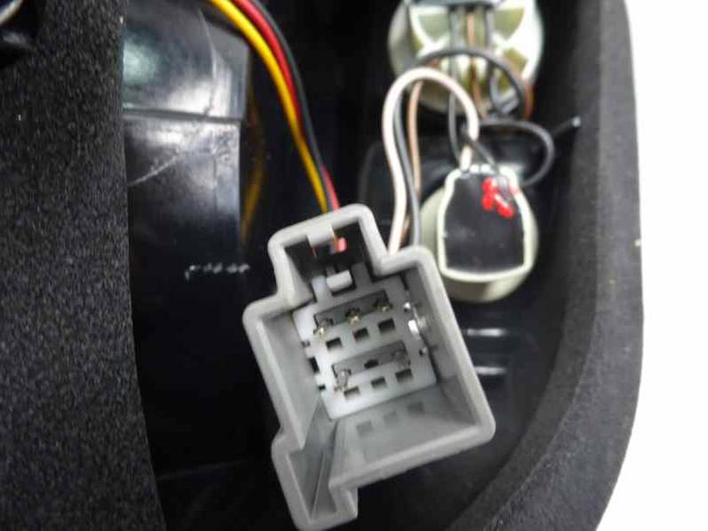 PILOTO TRASERO DERECHO FORD FIESTA 2013 1.5 TDCI (75 CV)