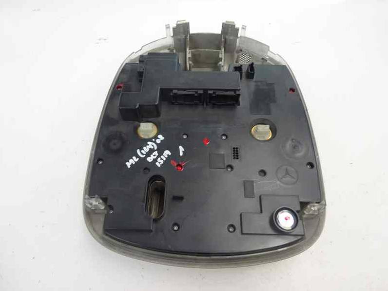 LUZ INTERIOR MERCEDES CLASE M 2008 3.0 CDI (190 CV)