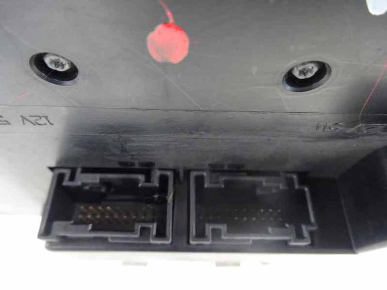 LUZ INTERIOR MERCEDES CLASE M 2008 3.0 CDI (190 CV)