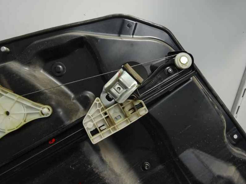 ELEVALUNAS TRASERO IZQUIERDO MERCEDES CLASE M 2008 3.0 CDI (190 CV)