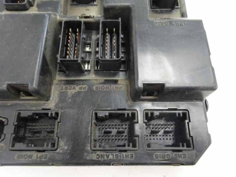 CAJA RELES FUSIBLES PEUGEOT 307 BERLINA 2005 1.6 HDI (109 CV)