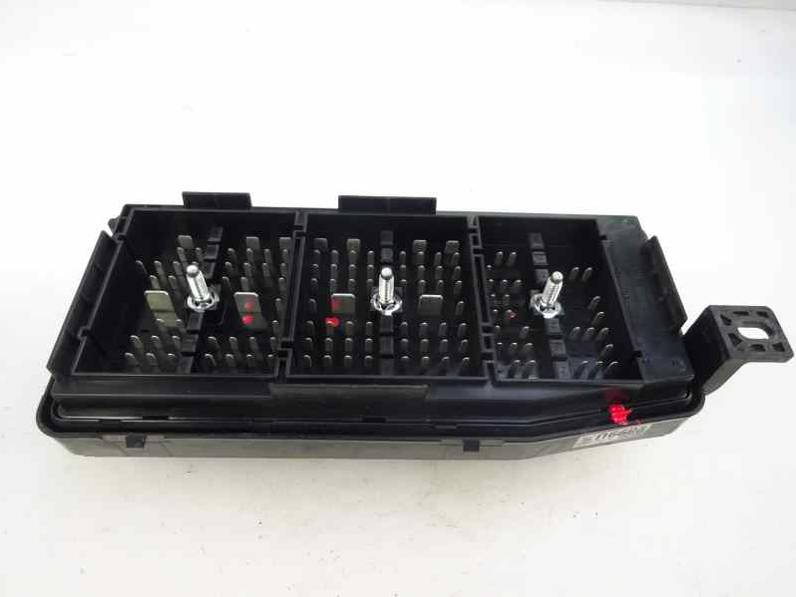 CAJA RELES FUSIBLES CHEVROLET CAPTIVA 2013 2.2 D (163 CV)