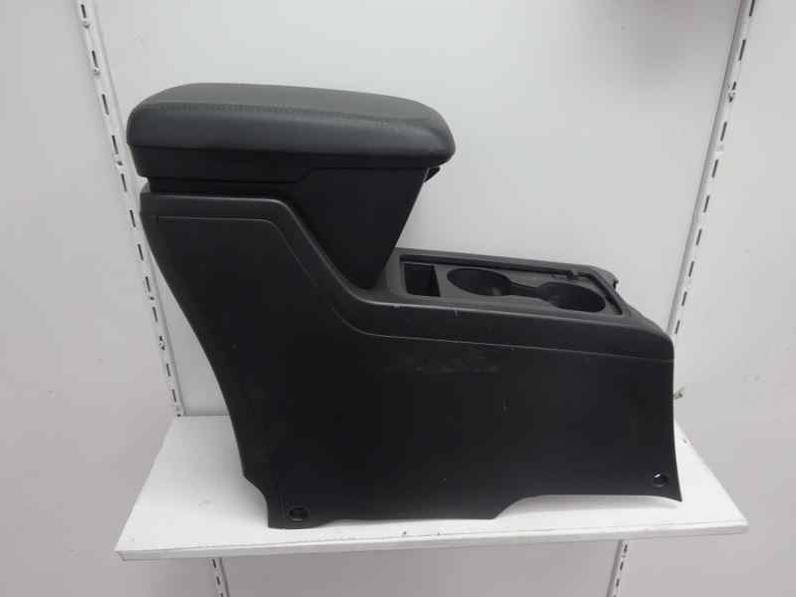 APOYABRAZOS CENTRAL CHEVROLET CAPTIVA 2013 2.2 D (163 CV)