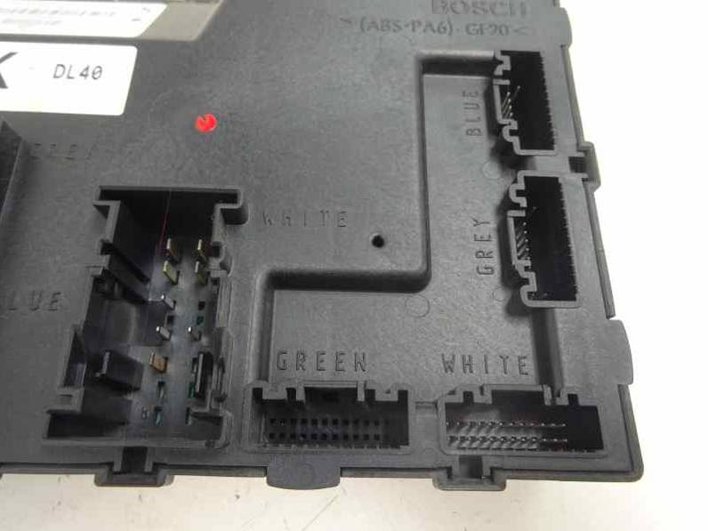 CAJA RELES FUSIBLES MAZDA 2 LIM 2009 1.3 16V (75 CV)