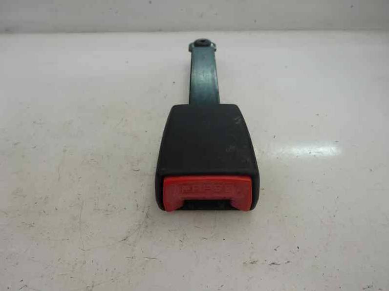 CINTURON SEGURIDAD DELANTERO DERECHO RENAULT CLIO III 2012 1.5 DCI D (75 CV)