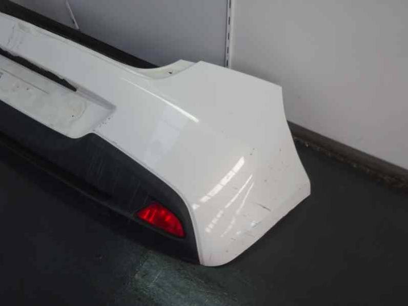 PARAGOLPES TRASERO MAZDA 2 LIM 2009 1.3 16V (75 CV)