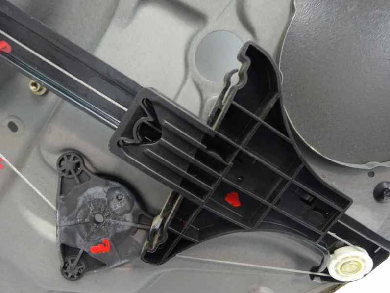 ELEVALUNAS TRASERO DERECHO VOLKSWAGEN BORA BERLINA 2003 1.6 16V (105 CV)