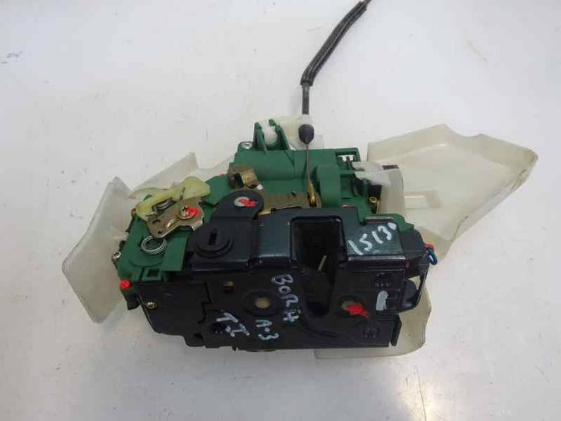 CERRADURA PUERTA TRASERA IZQUIERDA VOLKSWAGEN BORA BERLINA 2003 1.6 16V (105 CV)