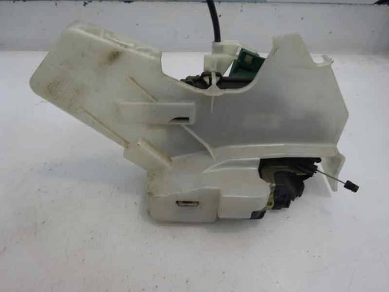 CERRADURA PUERTA TRASERA IZQUIERDA VOLKSWAGEN BORA BERLINA 2003 1.6 16V (105 CV)