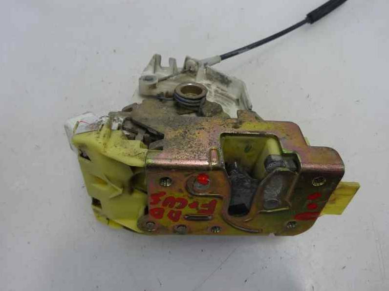 CERRADURA PUERTA DELANTERA DERECHA FORD FOCUS BERLINA 2000 1.6 16V (101 CV)