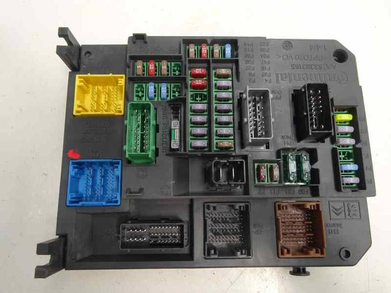 CAJA RELES FUSIBLES CITROEN DS4 2012 1.6 HDI FAP (112 CV)
