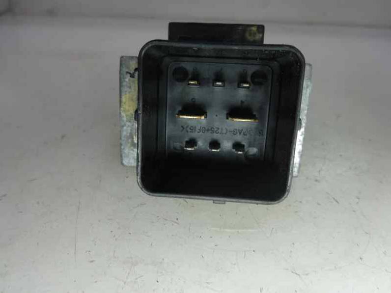 CAJA PRECALENTAMIENTO RENAULT MEGANE III BERLINA 5 P 2009 1.5 DCI D (106 CV)