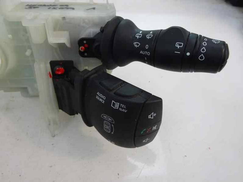 MANDO MULTIFUNCION RENAULT MEGANE III BERLINA 5 P 2009 1.5 DCI D (106 CV)