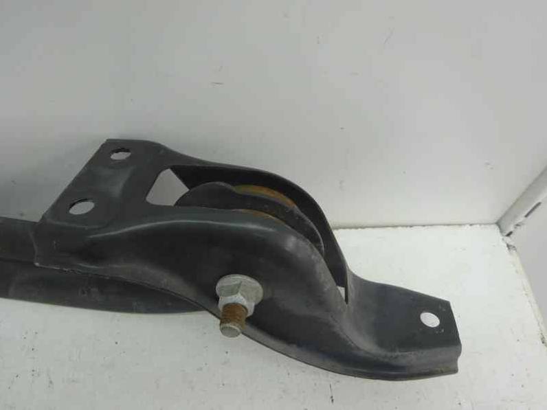 BRAZO SUSPENSION SUPERIOR TRASERO DERECHO CHEVROLET CAPTIVA 2013 2.2 D (163 CV)